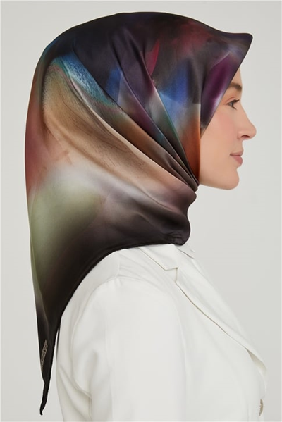 Armine Sura İpek Eşarp 21Ka8627 09