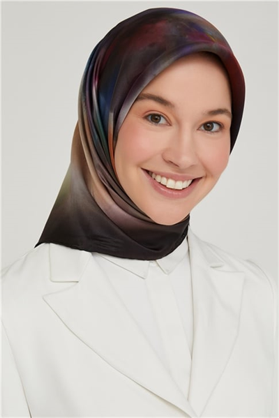 Armine Sura İpek Eşarp 21Ka8627 09