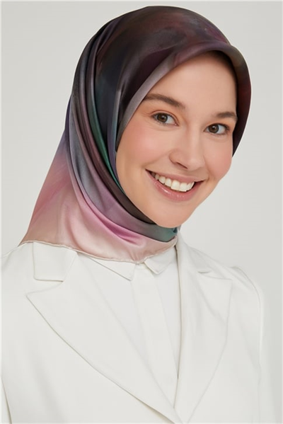 Armine Sura İpek Eşarp 21Ka8627 35