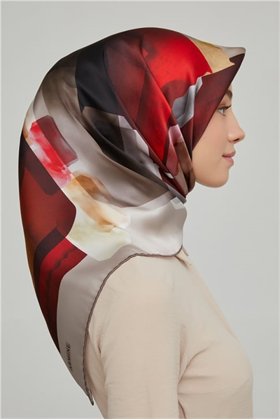 Armine Sura İpek Eşarp 21Ka8628 02