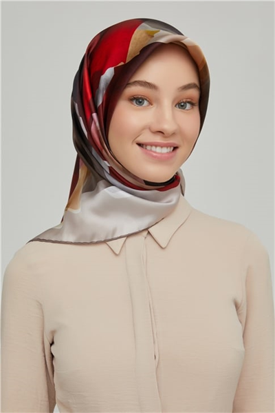 Armine Sura İpek Eşarp 21Ka8628 02