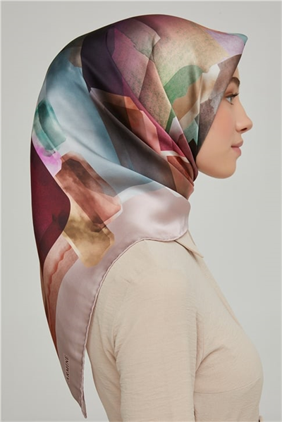 Armine Sura İpek Eşarp 21Ka8628 08