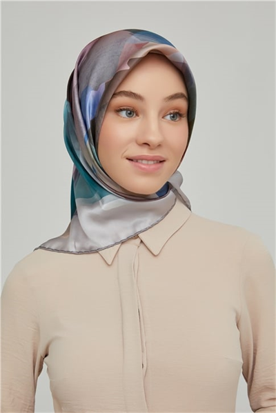 Armine Sura İpek Eşarp 21Ka8628 34