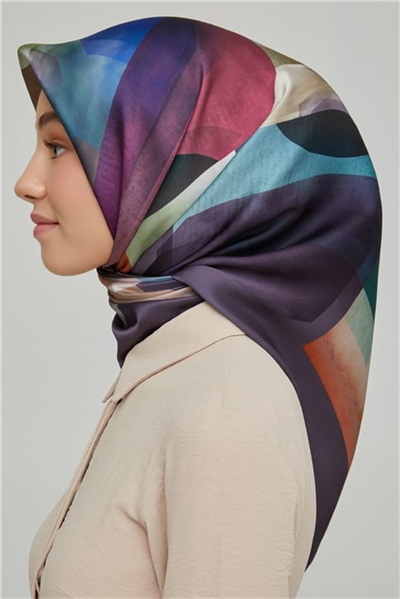 Armine Sura İpek Eşarp 21Ka8628 37