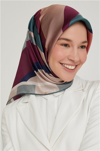 Armine Sura İpek Eşarp 21Ka8629 31