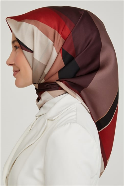 Armine Sura İpek Eşarp 21Ka8629 36
