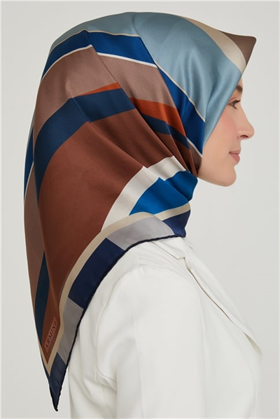 Armine Sura İpek Eşarp 21Ka8629 38