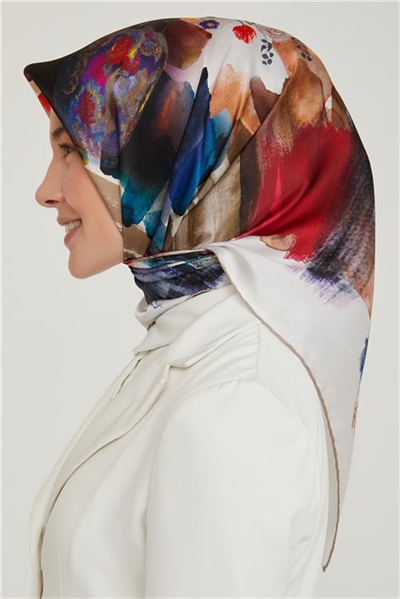 Armine Sura İpek Eşarp 21Ka8630 33
