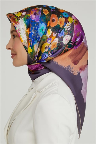 Armine Sura İpek Eşarp 21Ka8630 34