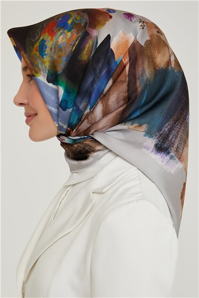 Armine Sura İpek Eşarp 21Ka8630 35