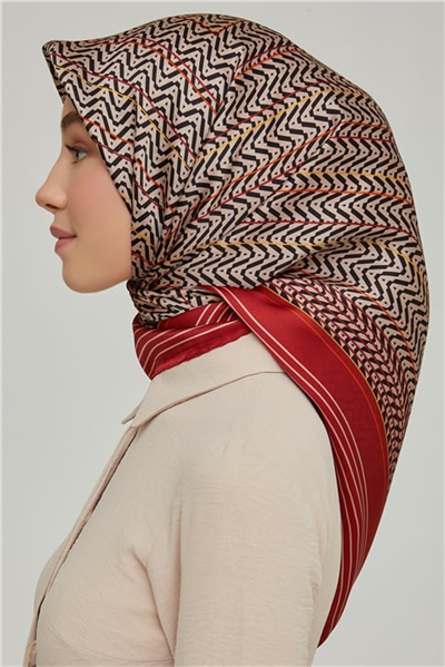 Armine Sura İpek Eşarp 21Ka8631 02