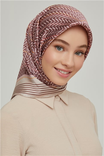 Armine Sura İpek Eşarp 21Ka8631 08