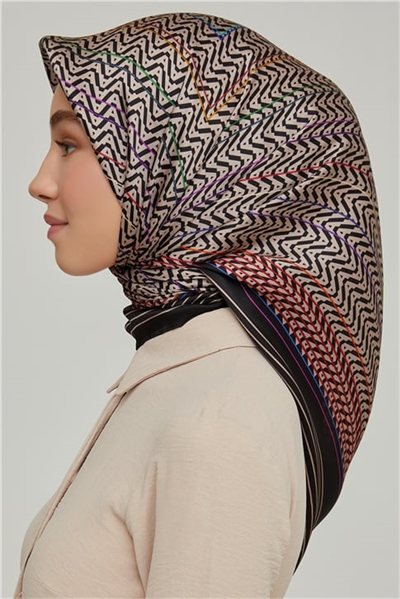 Armine Sura İpek Eşarp 21Ka8631 09