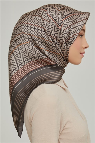 Armine Sura İpek Eşarp 21Ka8631 42