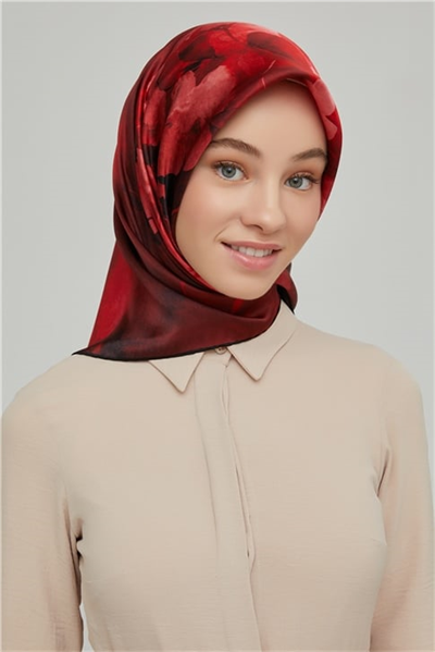 Armine Sura İpek Eşarp 21Ka8632 02