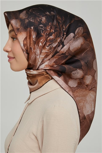 Armine Sura İpek Eşarp 21Ka8632 31