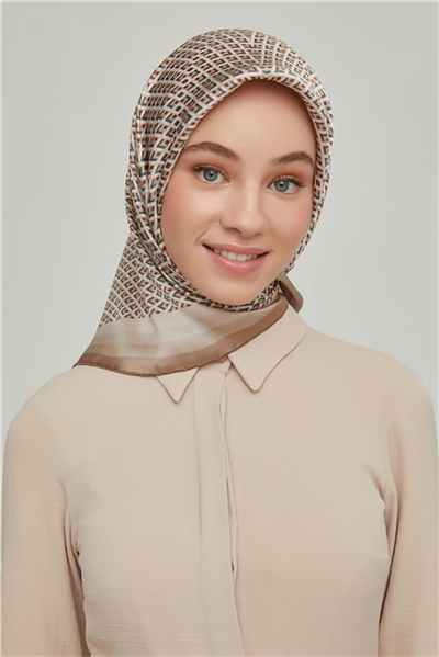 Armine Sura İpek Eşarp 21Ka8634 33
