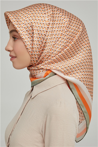 Armine Sura İpek Eşarp 21Ka8634 42
