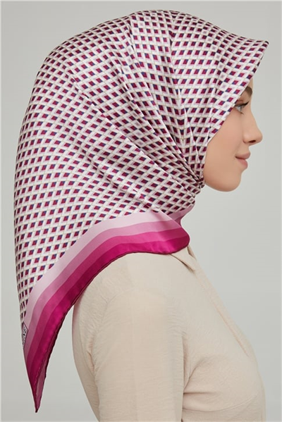 Armine Sura İpek Eşarp 21Ka8634 59