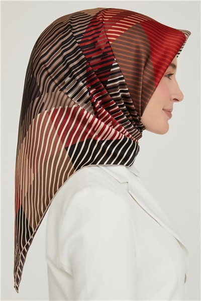 Armine Sura İpek Eşarp 21Ka8635 05