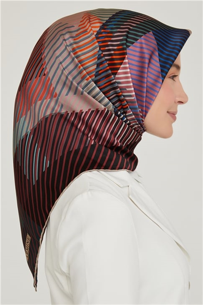 Armine Sura İpek Eşarp 21Ka8635 33