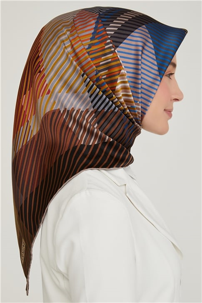 Armine Sura İpek Eşarp 21Ka8635 34
