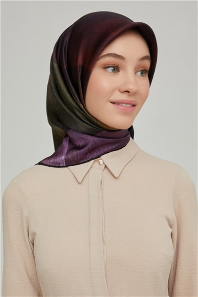 Armine Sura İpek Eşarp 21Ka8636 02