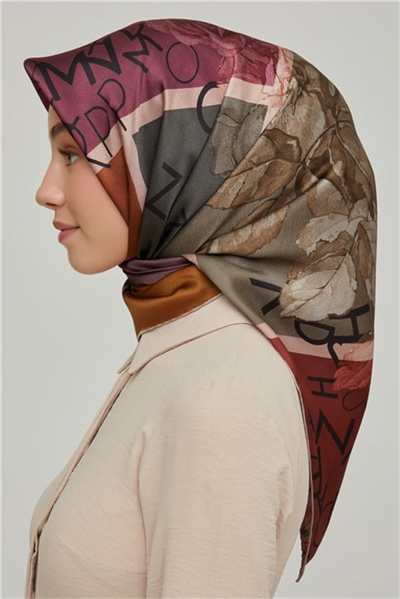 Armine Sura İpek Eşarp 21Ka8637 01