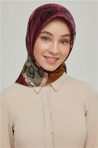Armine Sura İpek Eşarp 21Ka8637 01