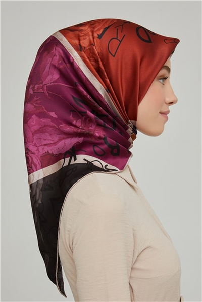 Armine Sura İpek Eşarp 21Ka8637 04