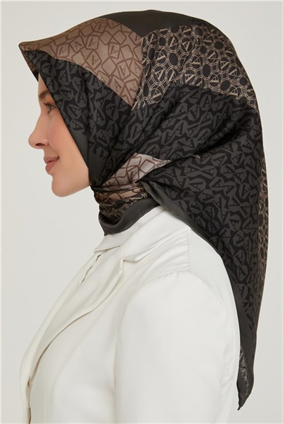 Armine Sura İpek Eşarp 21Ka8638 10
