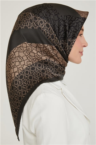 Armine Sura İpek Eşarp 21Ka8638 10