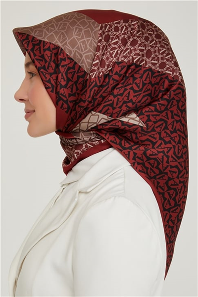 Armine Sura İpek Eşarp 21Ka8638 12