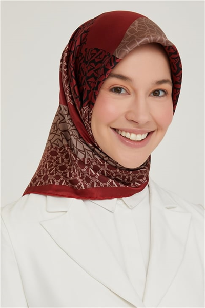 Armine Sura İpek Eşarp 21Ka8638 12