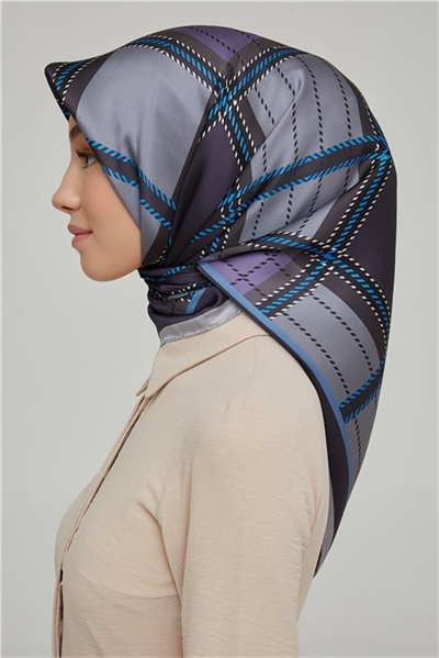Armine Sura İpek Eşarp 21Ka8640 08