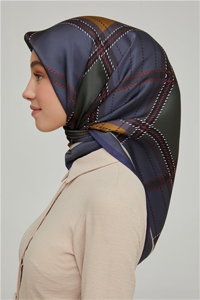 Armine Sura İpek Eşarp 21Ka8640 09