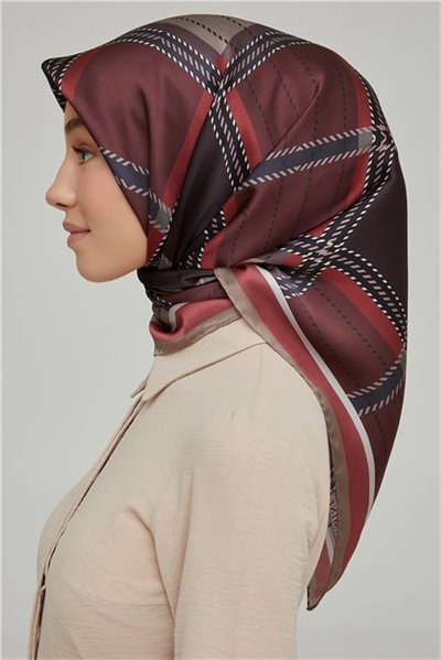 Armine Sura İpek Eşarp 21Ka8640 35