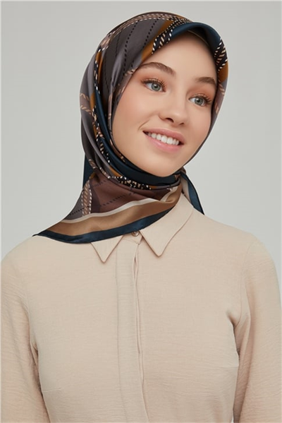 Armine Sura İpek Eşarp 21Ka8640 39