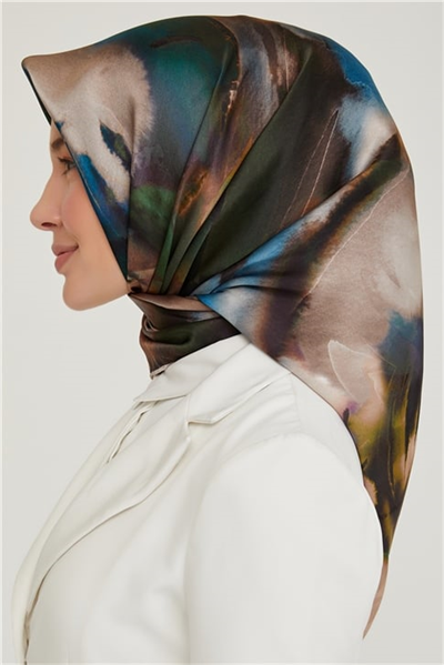 Armine Sura İpek Eşarp 21Ka8641 04