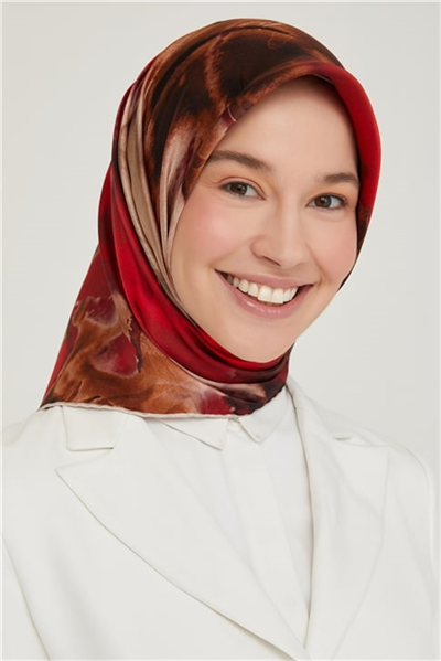 Armine Sura İpek Eşarp 21Ka8641 05