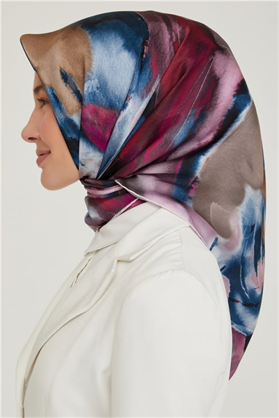 Armine Sura İpek Eşarp 21Ka8641 37