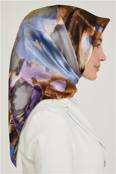 Armine Sura İpek Eşarp 21Ka8641 39