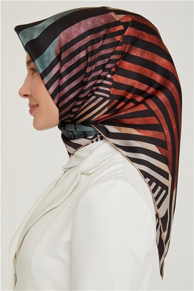 Armine Sura İpek Eşarp 21Ka8642 04