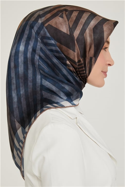 Armine Sura İpek Eşarp 21Ka8642 09