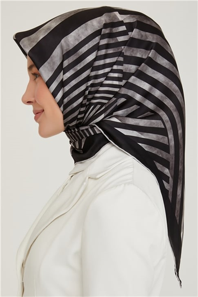Armine Sura İpek Eşarp 21Ka8642 10