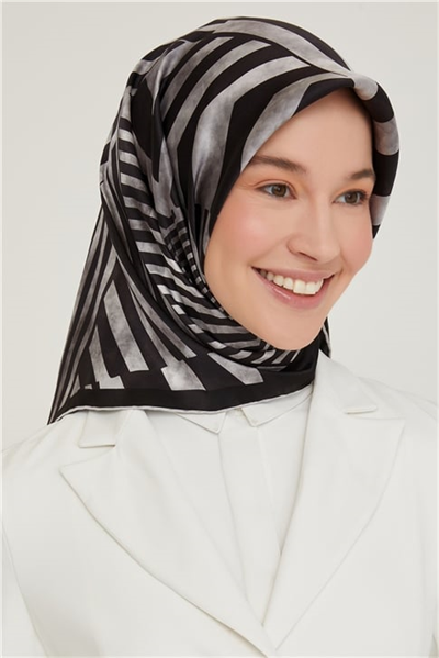 Armine Sura İpek Eşarp 21Ka8642 10