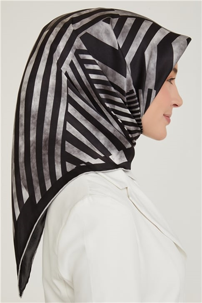 Armine Sura İpek Eşarp 21Ka8642 10