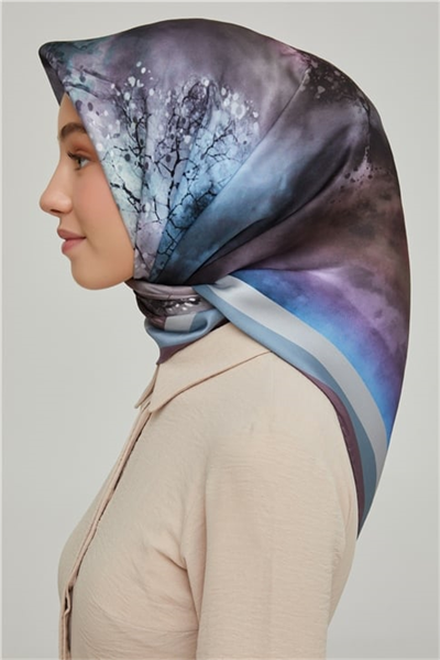 Armine Sura İpek Eşarp 21Ka8643 01