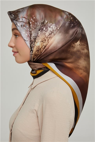 Armine Sura İpek Eşarp 21Ka8643 39