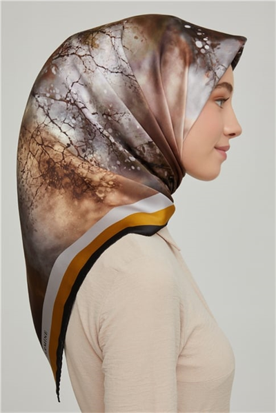 Armine Sura İpek Eşarp 21Ka8643 39